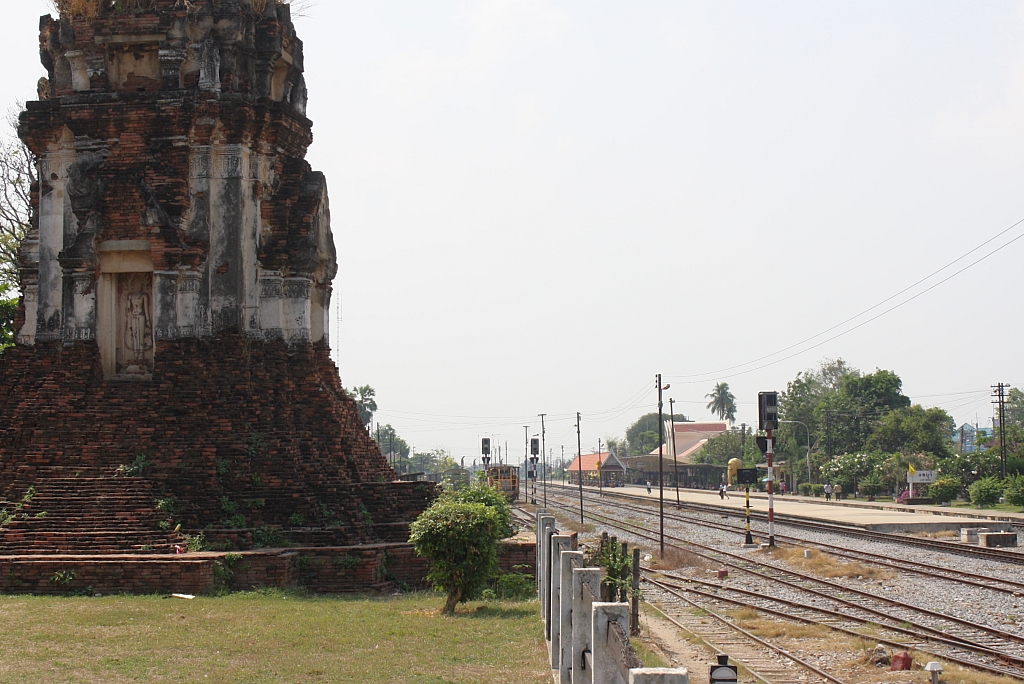 Lopburi Station, Blickrichtung Bangkok, am 13.März 2012.
