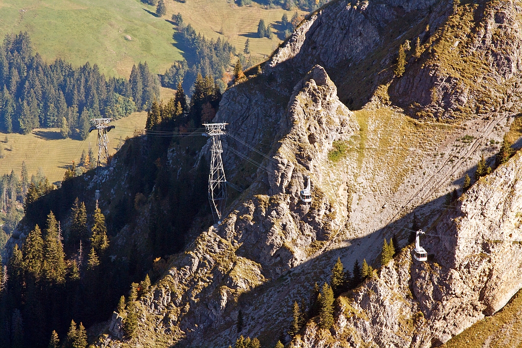 Luftseilbahn Srenberg-Brienzer Rothorn LSBR am 01.10.2011. 