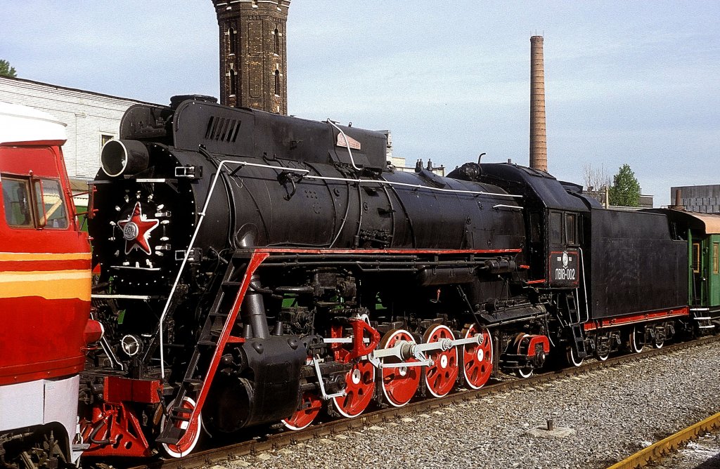 LW18-002  St.Petersburg  04.06.06