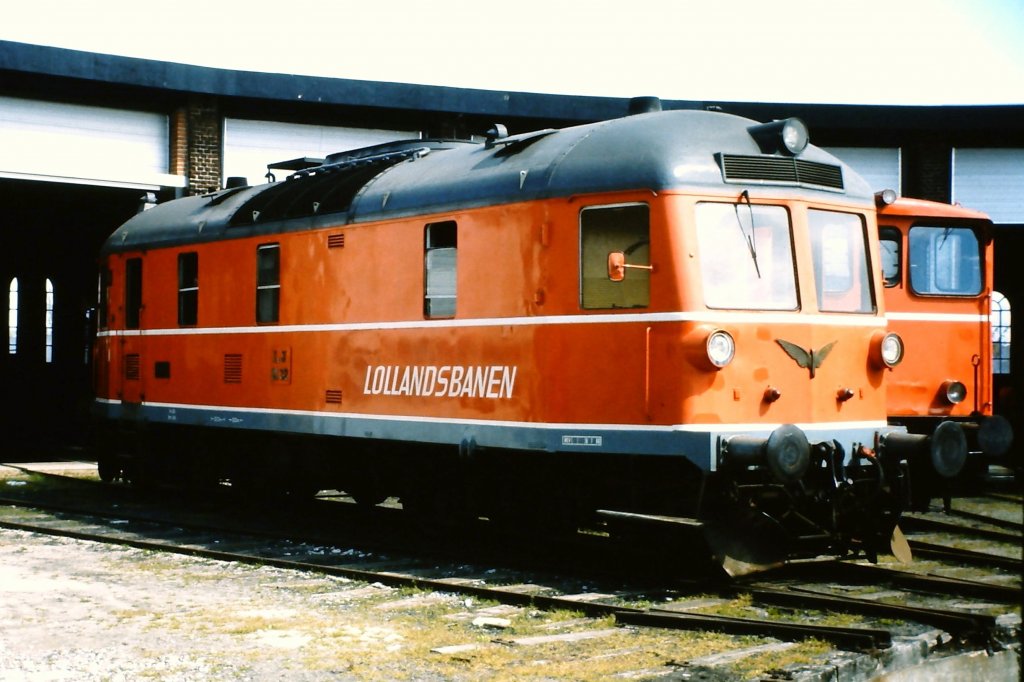 M32 der Lollandsbanen am 6. Mai 1989 in Nakskov.