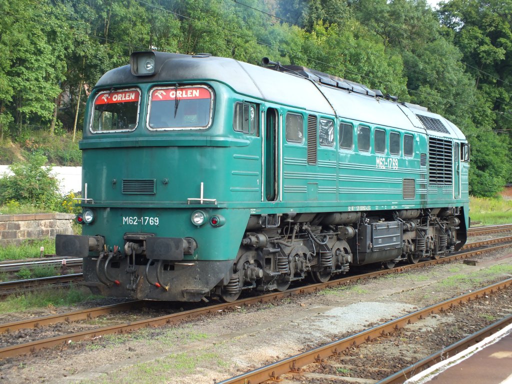 M62-1769  Orlen  (ex. LEG) bei Rangierfahrt im Bahnhof Klodzko GL. (05.08.11)