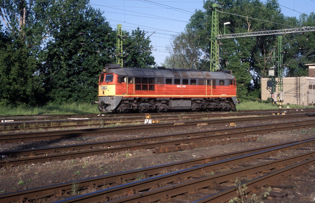 M62 319  Celldmlk  05.05.11