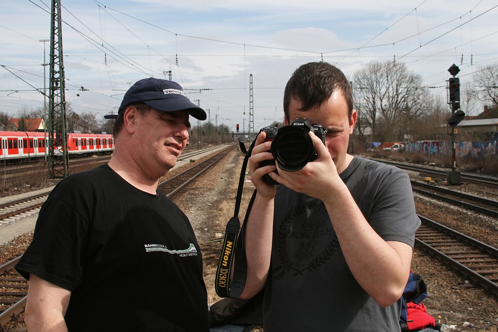 Macht der Sebastian alles richtig, Helmut?