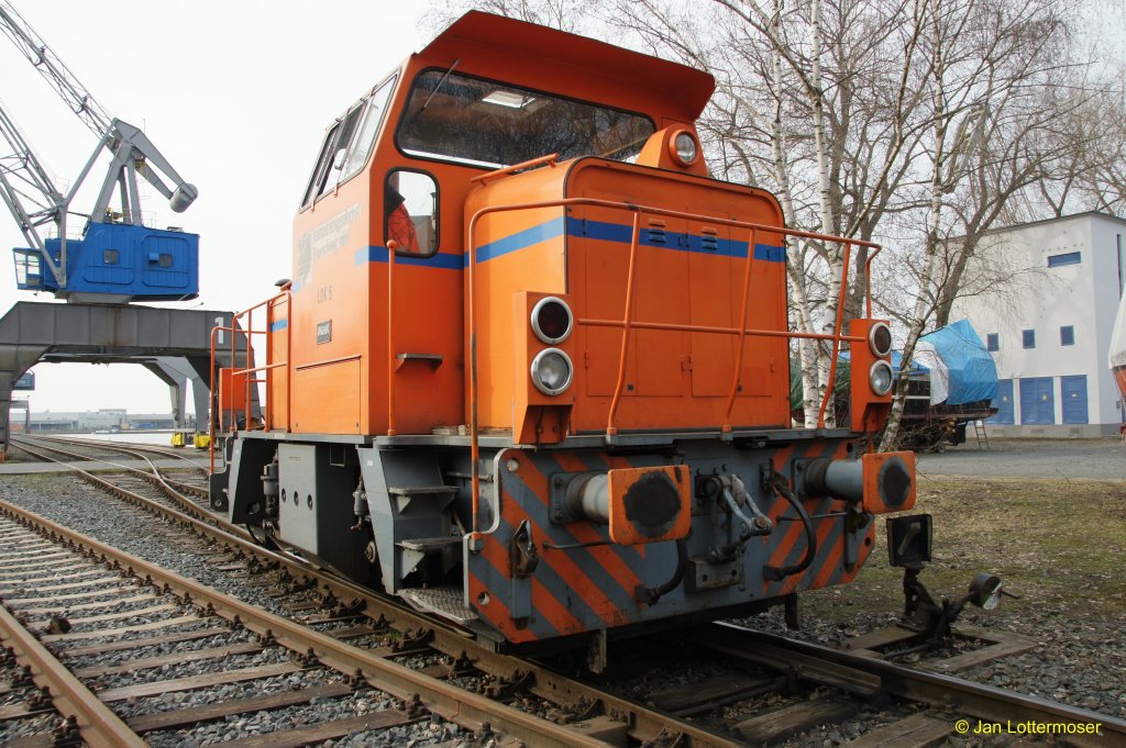 Mrz 2010. Eine Mak - Rangierlok der Braunschweiger Hafenbetriegsgesellschaft.