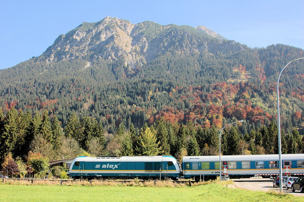 Mal im Archiv gekramt: 223 063 am 11.10.08 bei der Ausfahrt in Oberstdorf