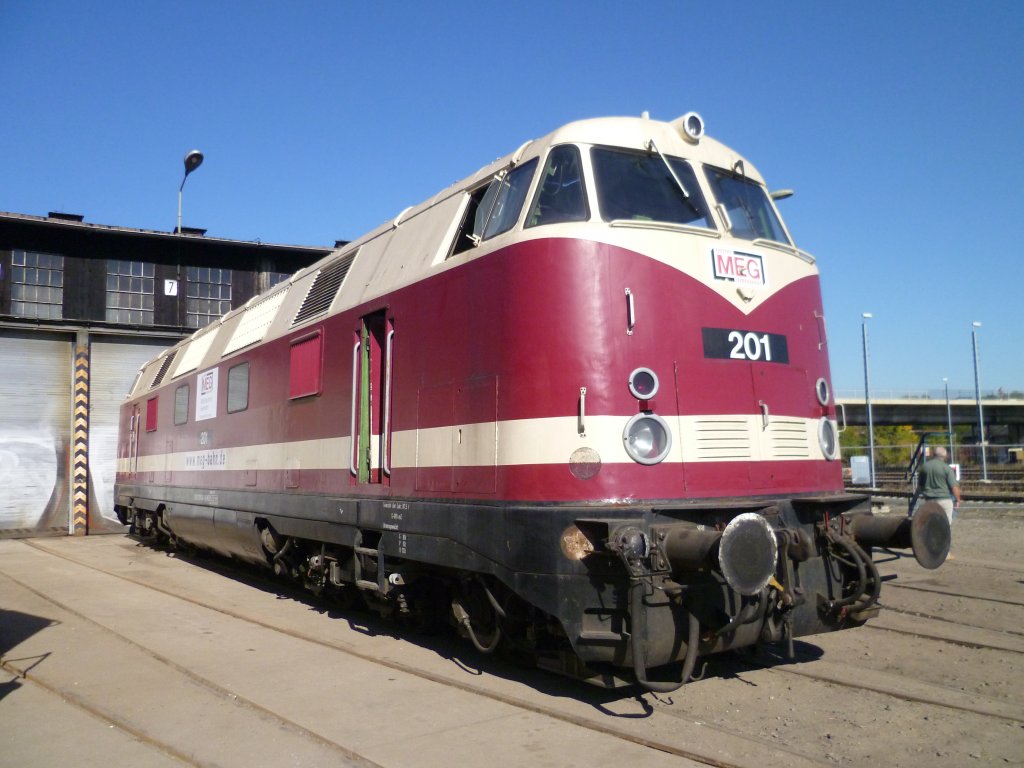 MEG 201 (228 502 war am 02.10.11 bei den Geraer Eisenbahnwelten zusehen.

