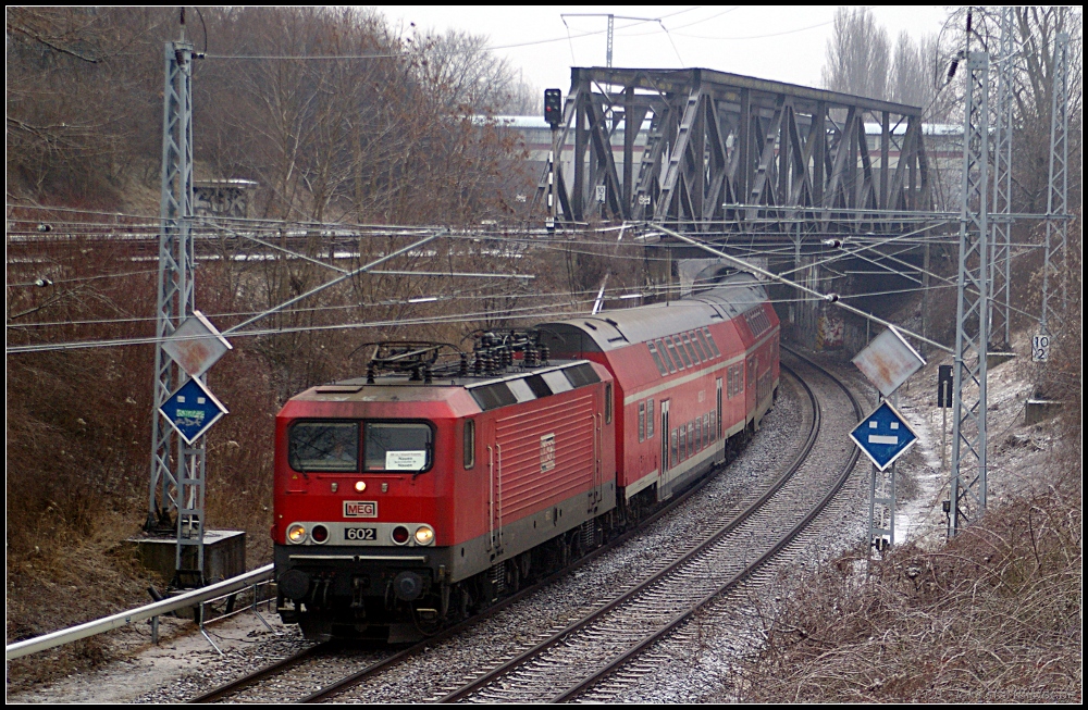 MEG 602 ist auch am 30.01.2011 auf der RB 14 zwischen Nauen und Berlin Schnefeld Flughafen unterwegs. Hier konnte sie mit dem Regio am Berliner S-Bahnhof Storkower Strae gesichtet werden.