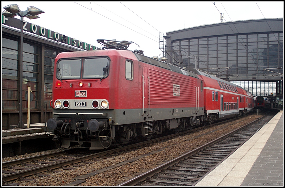 MEG 603 ist am 20.01.2011 fr DB Regio im Einsatz und fhrt mit dem RE 18715 nach Belzig aus dem Bahnhof Berlin Zoologischer Garten aus.