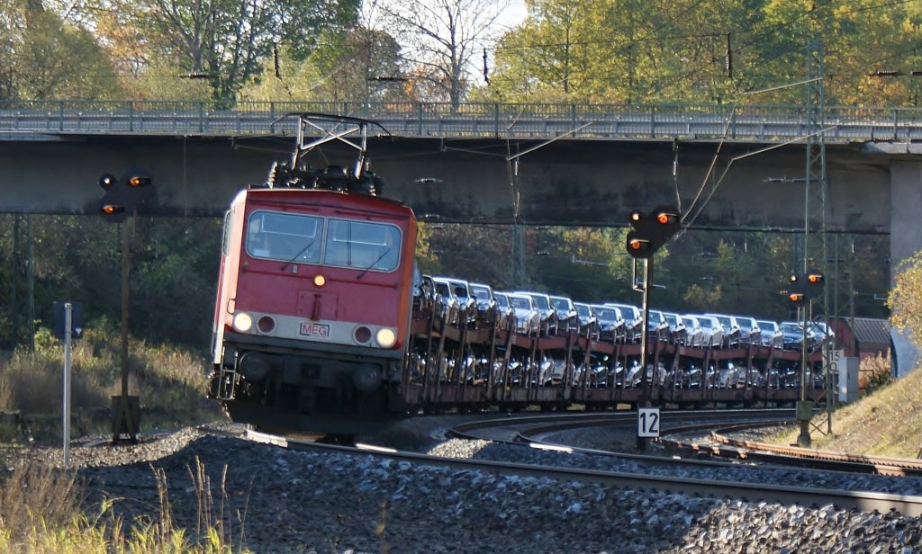 MEG 701 (155 124-1) mit Mercedes-Ganzzug bei Fulda am 26.10.2011