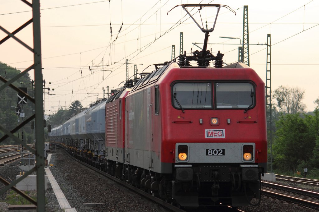 MEG 802 (156 002) und 602 (143 204) in Hochstadt/ Marktzeuln am 22.05.2012.