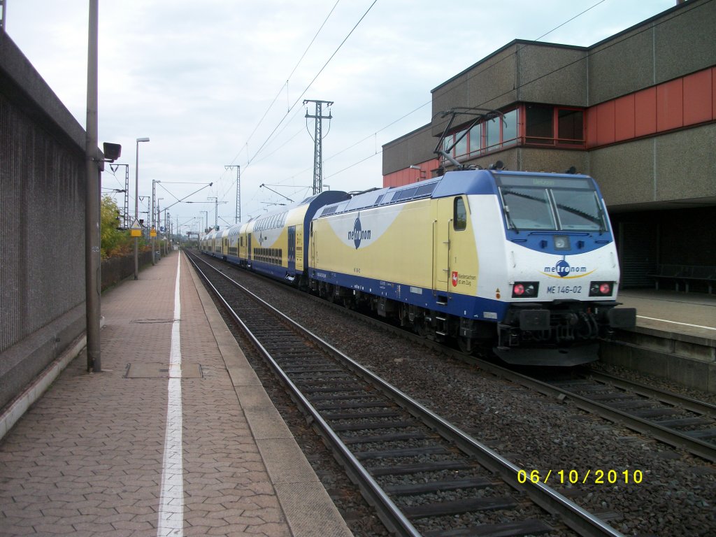 Metronomzug nach Hannover HBF in Nrten-Hardenberg von Gttingen