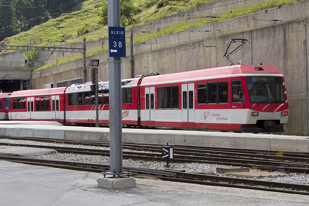 MGB, ABSeh 4/8, 2053, 12.08.2012 Zermatt



