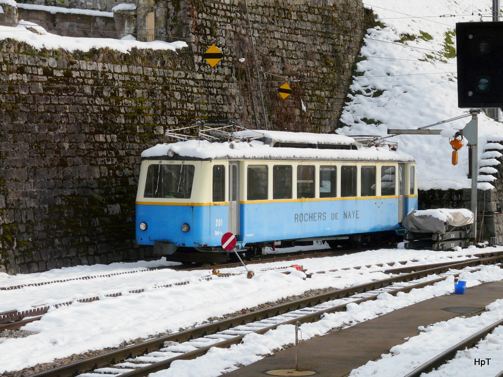 MGN - Zahnradtriebwagen Beh 2/4  201 in Montreux am 03.12.2010