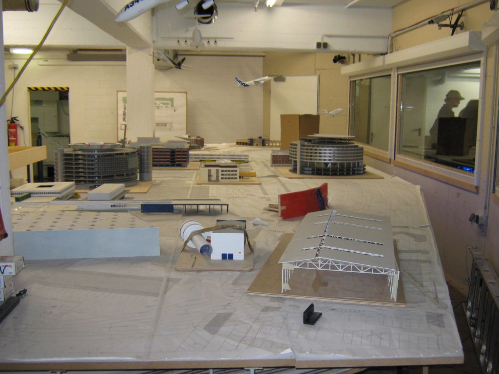 Miniatur Wunderland in Hamburg  Bauabschnitt Flughafen Knuffingen Airport  am 25.11.2009