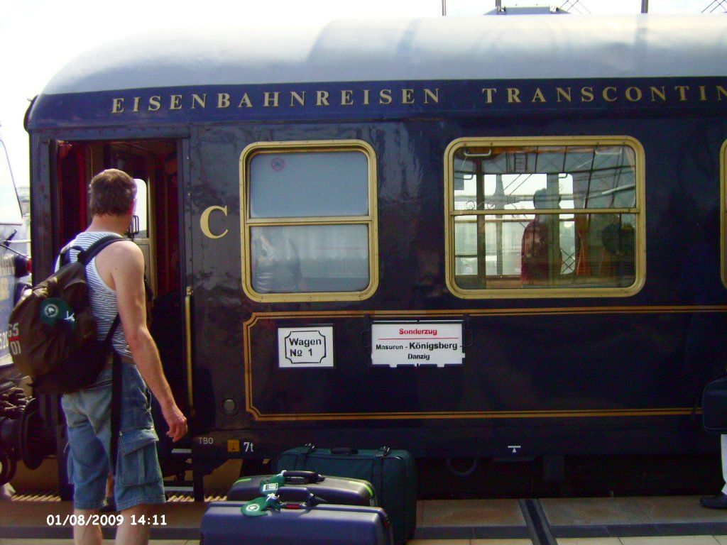 Mit dem Classic Courier nach Knigsberg-Masuren-Danzig, hier am 01.08.2009 in Berlin Hbf.