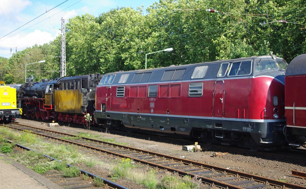 .....mit eingereiht in den mega Lokzug  waren 41 360 und V200 116