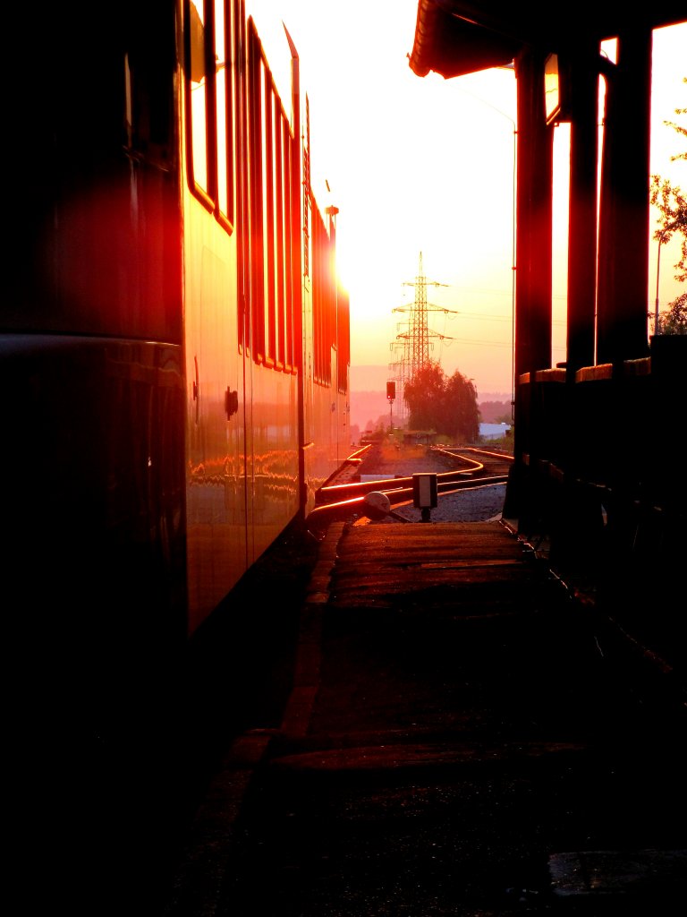 Mit der erffnung des ersten Abschnittes der Koralmbahn war die GKB am Zug. Ein neuer Fahrplan war gefragt der auch Anfangs einen Zug ab Deutschlandsberg beinhaltete ( R4356 ). 26.08.2011 