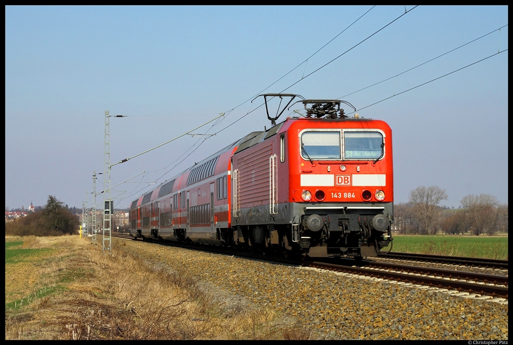 Mit einer S-1 nach Bad Schandau ist 143 884-5 zwischen Meien und Neusrnewitz unterwegs. (20.03.2012)
