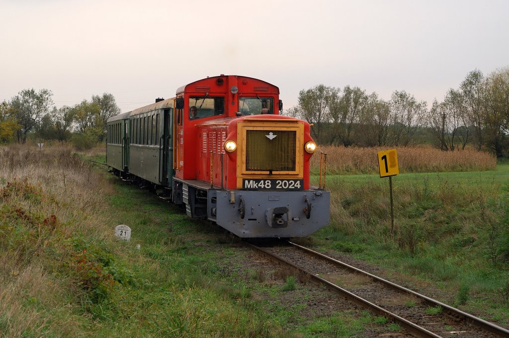 Mk48 2024 mit dem R 31624 vor Buj (12.10.2009)