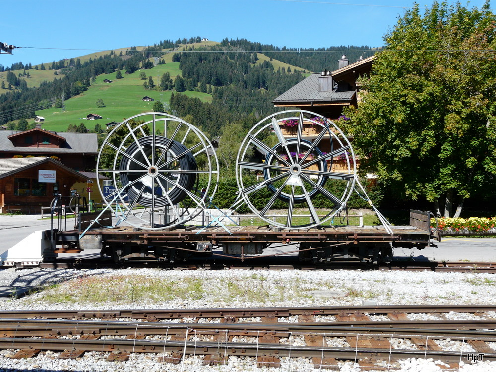 MOB - Gterwagen Rkmo Beladen in Schnried am 05.09.2010