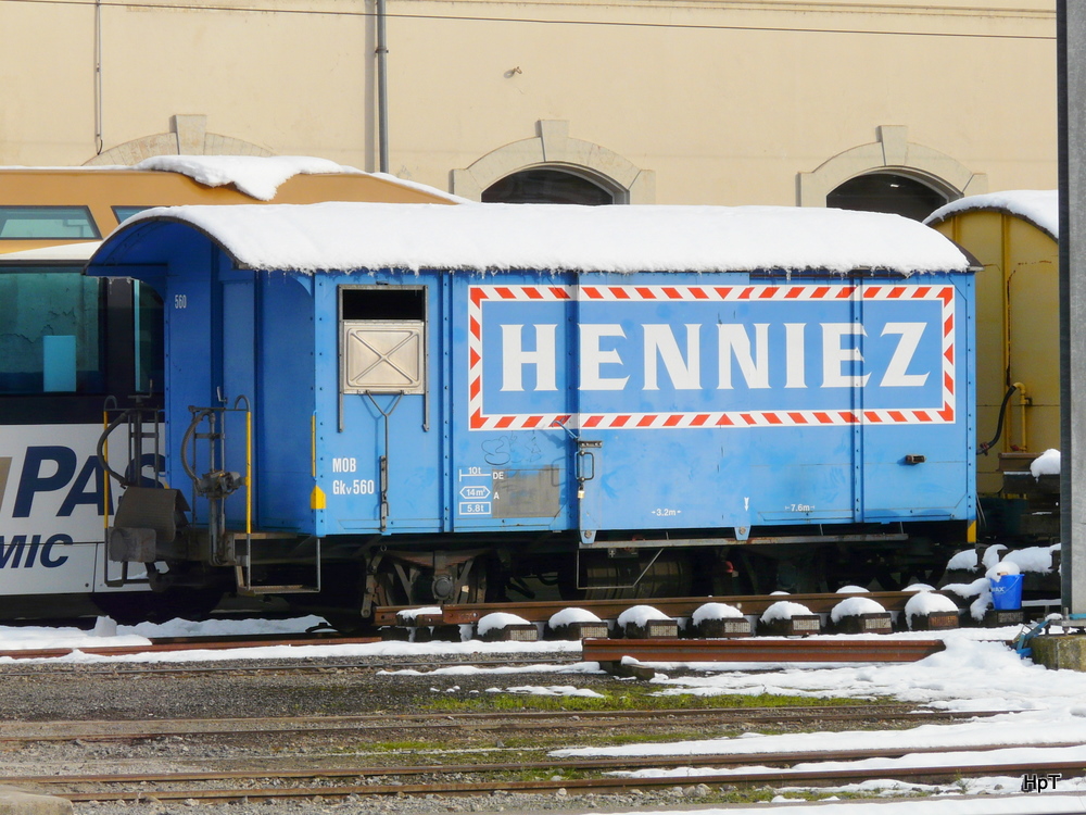 MOB - Gterwagen Typ Gk-v 560 abgestellt im Montreux am 03.12.2010

