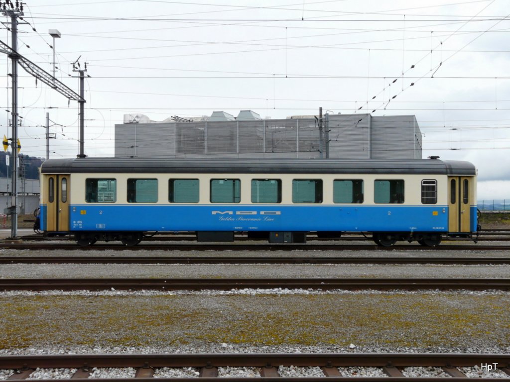 MOB - Personenwagen 2 Kl. B 215 in Bulle am 04.04.2010