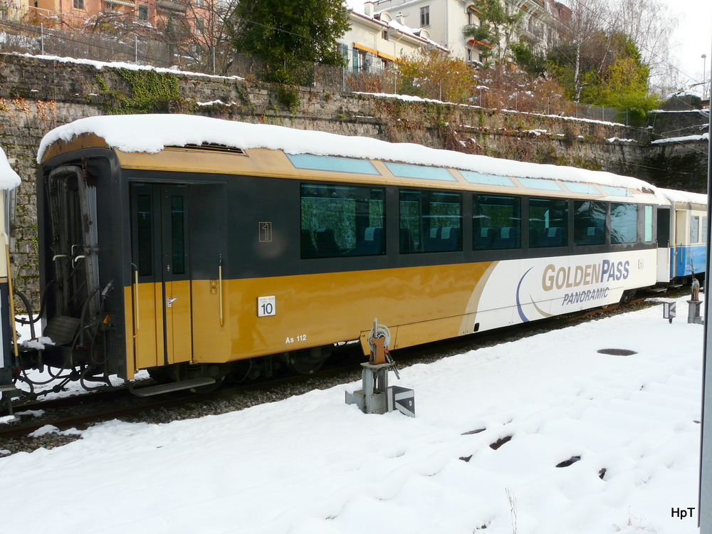 MOB - Personenwagen As 112 abgestellt in Monreux am 04.12.200