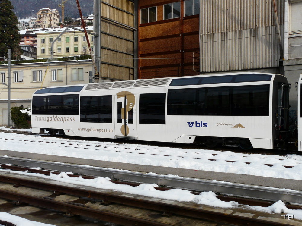 MOB - Personenwagen Bs  231 abgestellt in Montreux am 04.12.2010