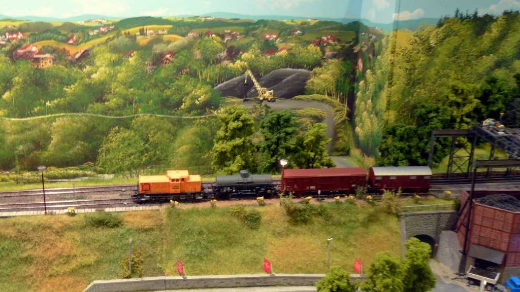 Modellbahn Szene auf einer Modellbahnanlage in Gera. Foto 03.11.2012