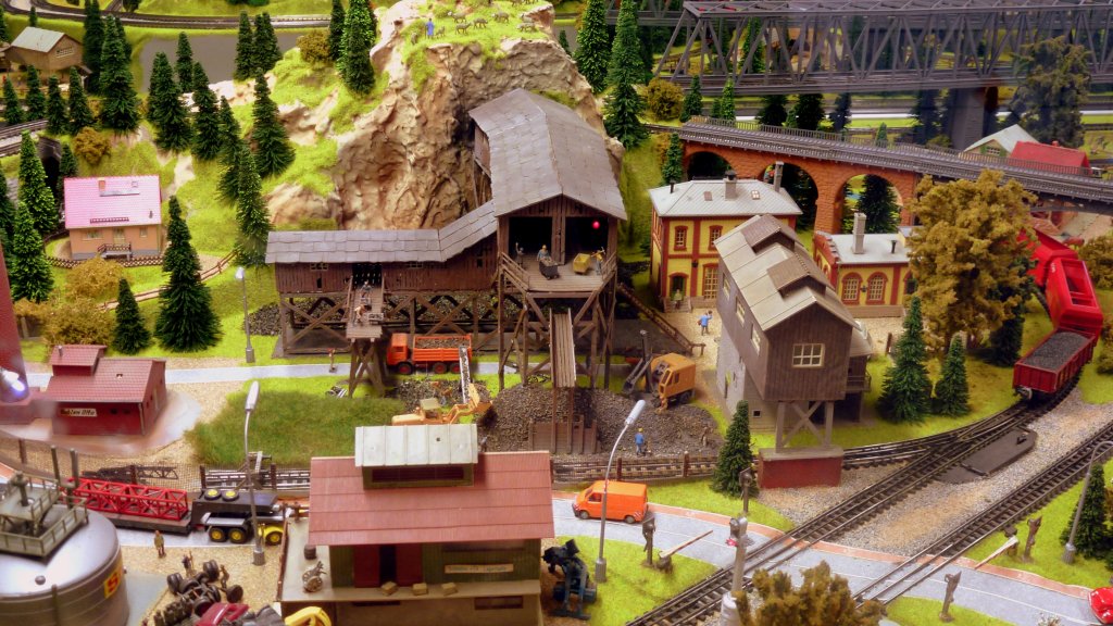 Modellbahn Szene auf einer Modellbahnanlage in Gera. Foto 03.11.2012