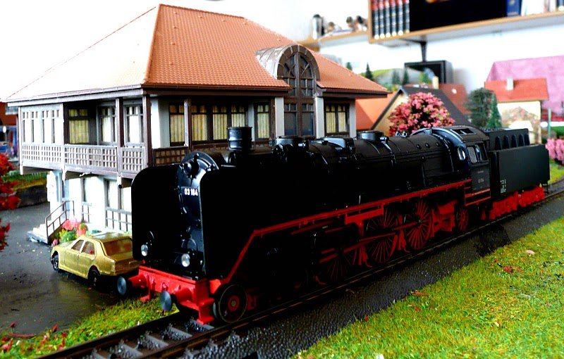 Modellbahn Szene BR 03