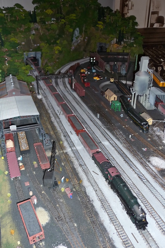 Modelleisenbahn im Railroaders Memorial Museum in Altoona, PA (5.6.09)