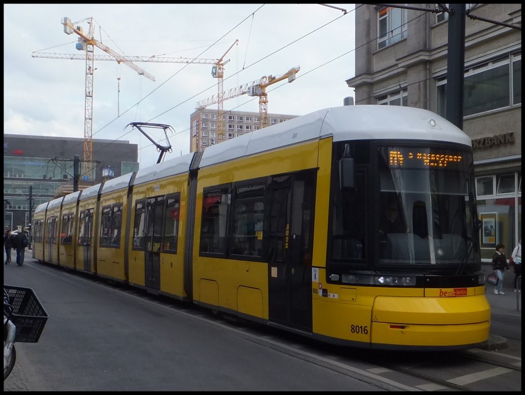 Moderne Flexity-Straenbahn in Berlin am Alexanderplatz am 23.04.2013