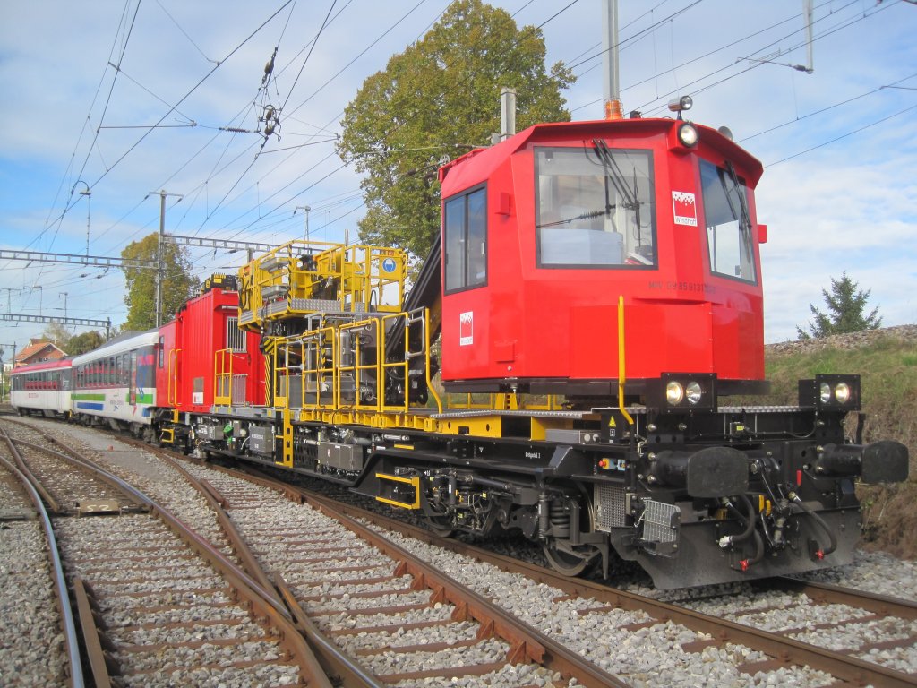 MPV 2 (9985 9131 006-0) der SOB bei einer der ersten
Testfahrten in Samstagern am 28.10.2010