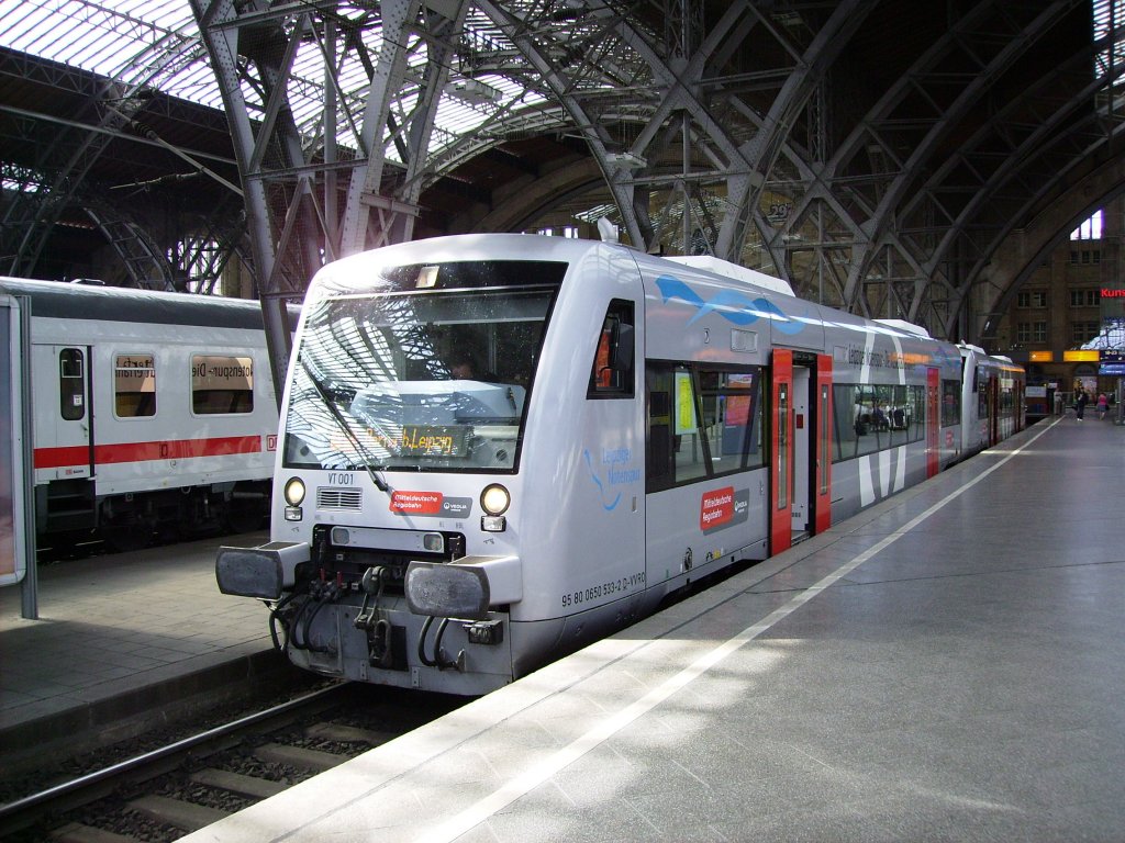MRB Regio-Shuttle im Hauptbahnhof von Leipzig kurz vor der Rckfahrt nach Borna (b. Leipzig), am 09.07.2011.
