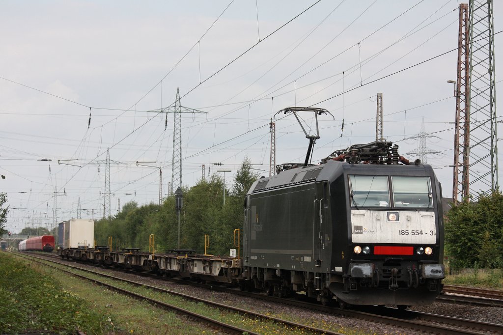MRCE 185 554 (damals im Einsatz fr Hectorrail) am 15.9.12 mit dem DGS 42711 von Helsingborgs Central nach ehrang Nord in Ratingen-Lintorf.