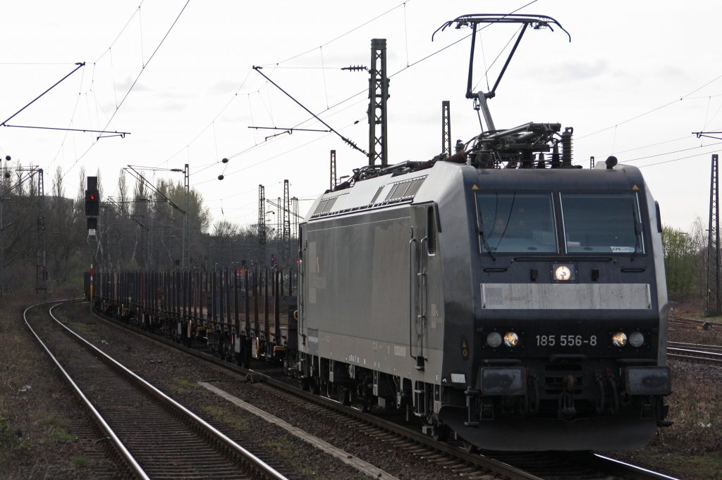 MRCE 185 556 (I.E. f�r CFL Cargo) am 26.3.11 in Duisburg-Wedau