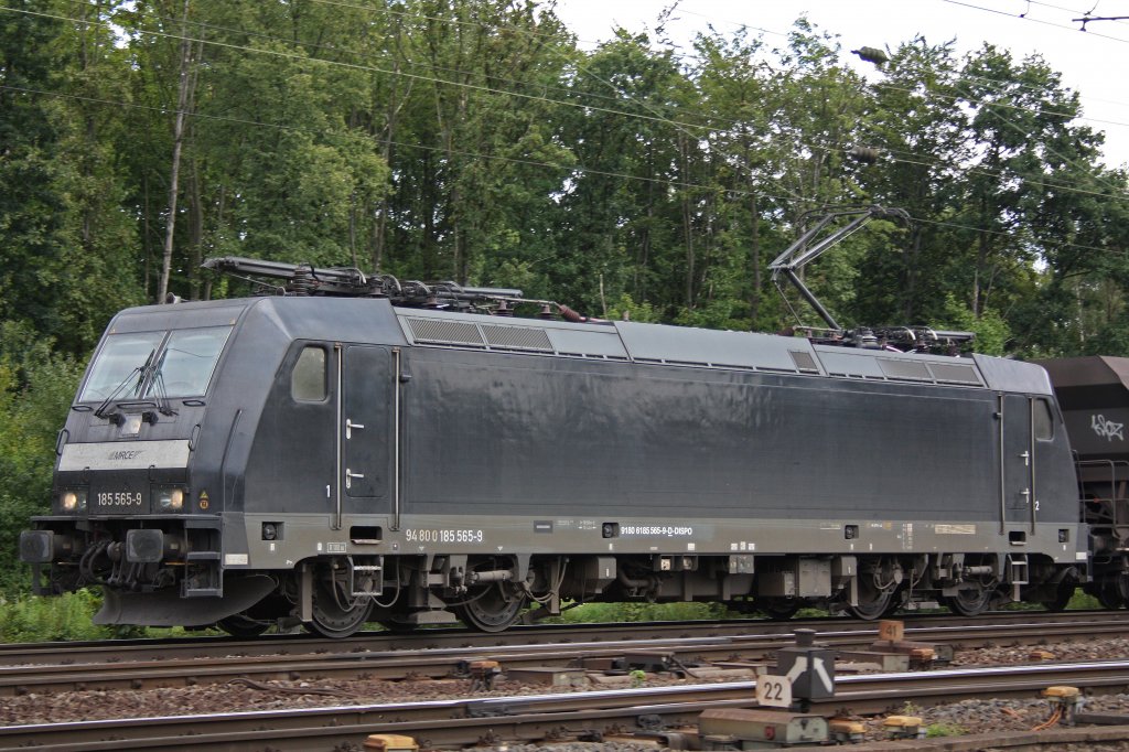 MRCE 185 565 am 10.8.10 in Gremberg
Die Lok ist immernoch fr die Niag im Einsatz