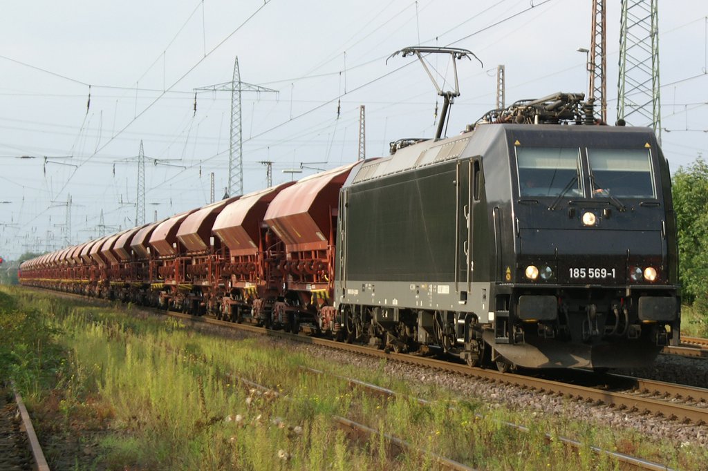 MRCE 185 569 am 31.8.11 mit Gz(am Zugschluss 275 xxx ex Chemion) in Ratingen-Lintorf.Gru an den Tf!