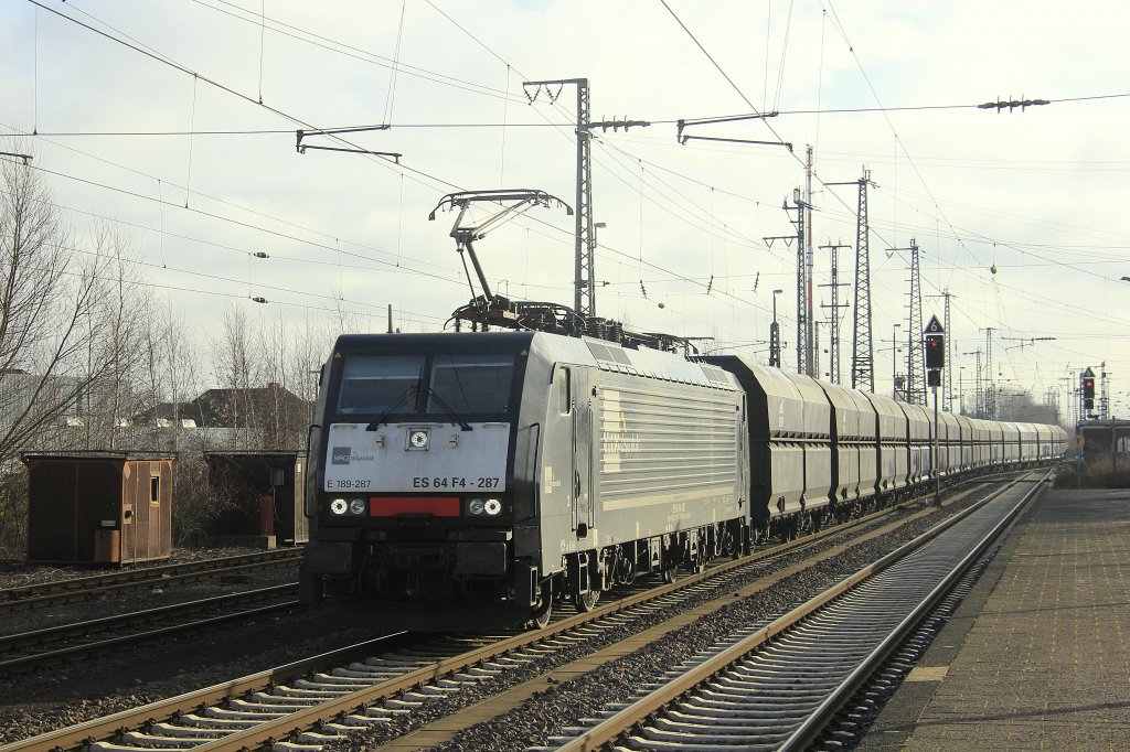 MRCE 189-287 mit Kohlezug in Rheine Hbf, Januar 2012.