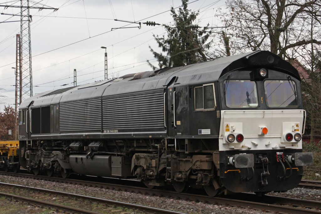 MRCE 266 114 am 26.3.11 in Ratingen-Lintorf.