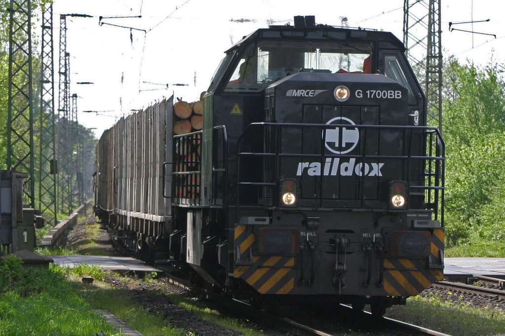 MRCE 500 1592(im Einsatz fr raildox) am 1.5.10 in Ratingen-Lintorf