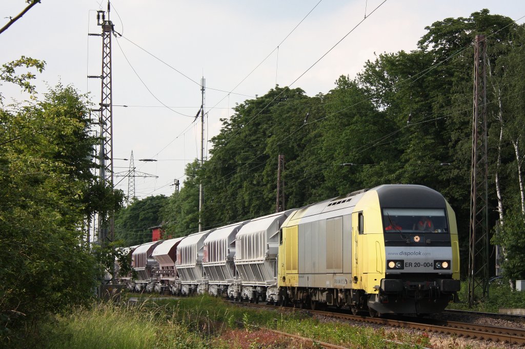 MRCE Dispolok ER 20-004 (damals kurzzeitig bei TXL im Einsatz) am 14.6.12 mit dem TXL Kalkzug in Ratingen-Lintorf.