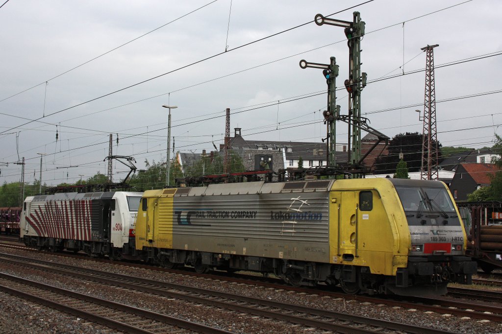 MRCE Dispolok/Lokomotion ES 64 F4-903/189 903 am 1.6.12 mit Lokomotion 189 904 in Dsseldorf-Rath.