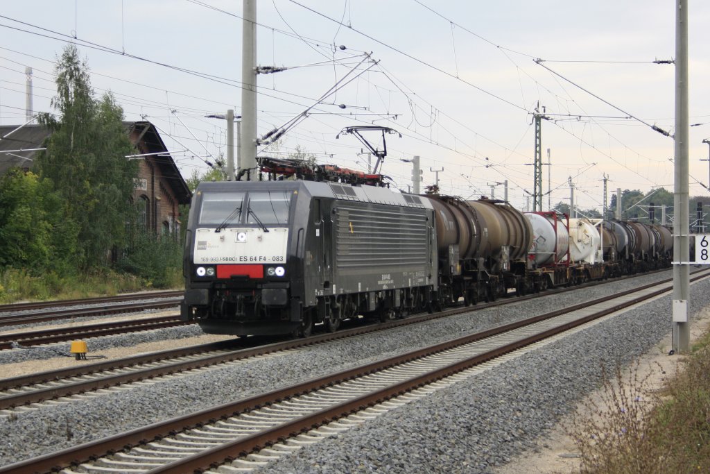 MRCE Lok 189 983 passiert den ehemaligen Bahnhof Leipzig Leutzsch am 22.09.2012