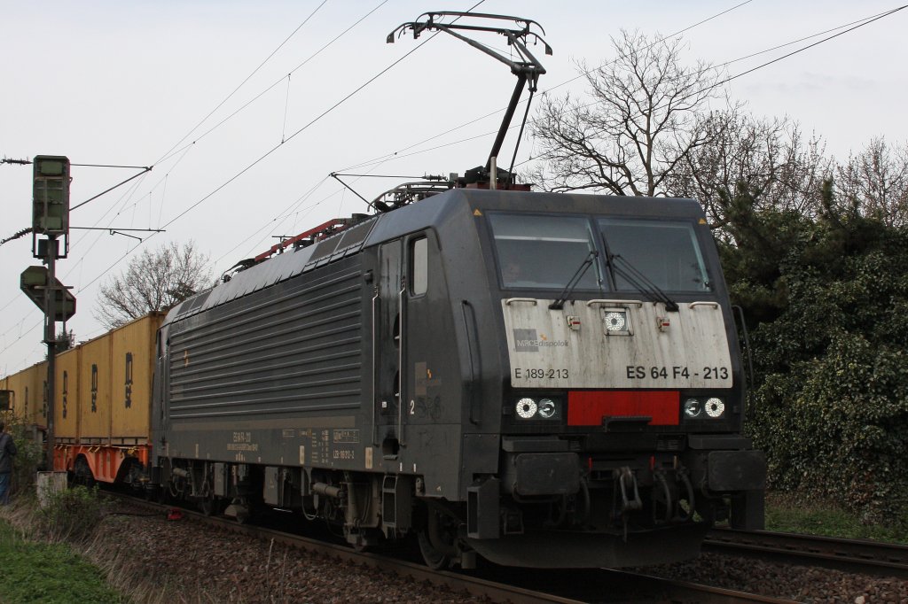 MRCE/ERS Railways ES 64 F4-213 fuhr am 2.4.12 durch Bonn-Limperich.