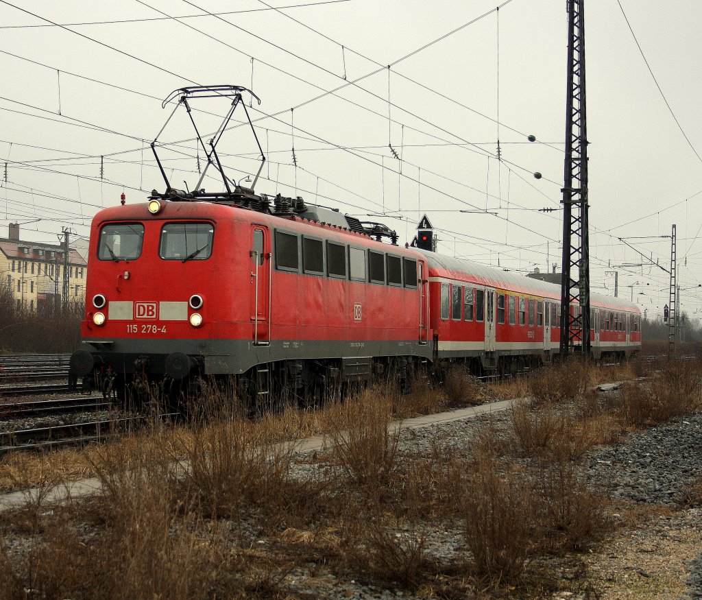 Mnchen - Laim Rbf am 19.02.11: Durchfahrt der 115 278-4 mit N - Wagen.