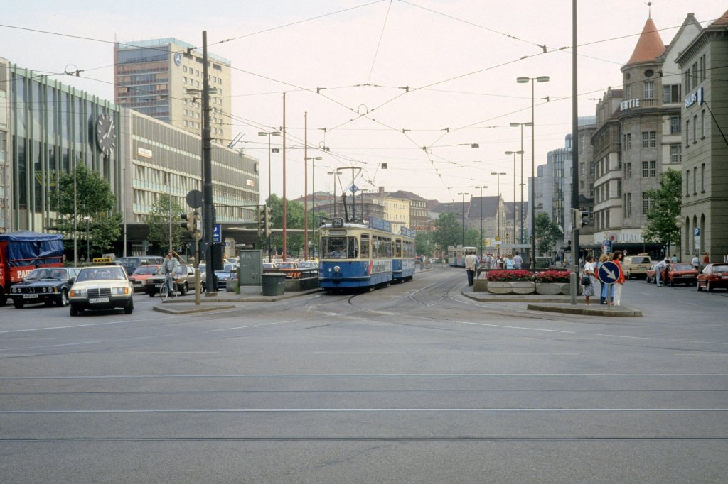 M�nchen MVV Tramlinie 29 (M5.65 2609) Bahnhofplatz / Hauptbahnhof im Juli 1987.