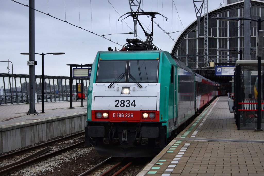 Nach dem Bw Fest in Osnabrck gings weiter nach Amsterdam. Hier zu sehen die E 186 226. Aufnahmedatum war der 19.09.10 in Amsterdam Centraal