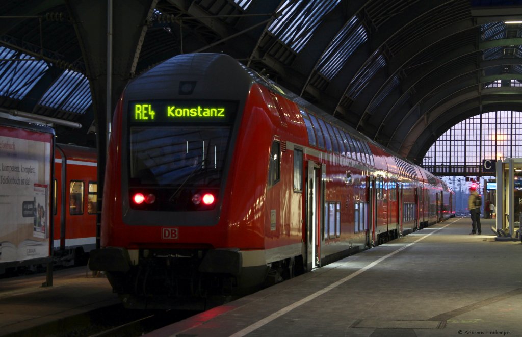 Neuerdings verkehren die Schwarzwaldbahnen zum Teil als RE4 bzw IRE 4. Hier der RE 4719 (Karlsruhe Hbf-Konstanz) in seinem Start Bf 8.2.12